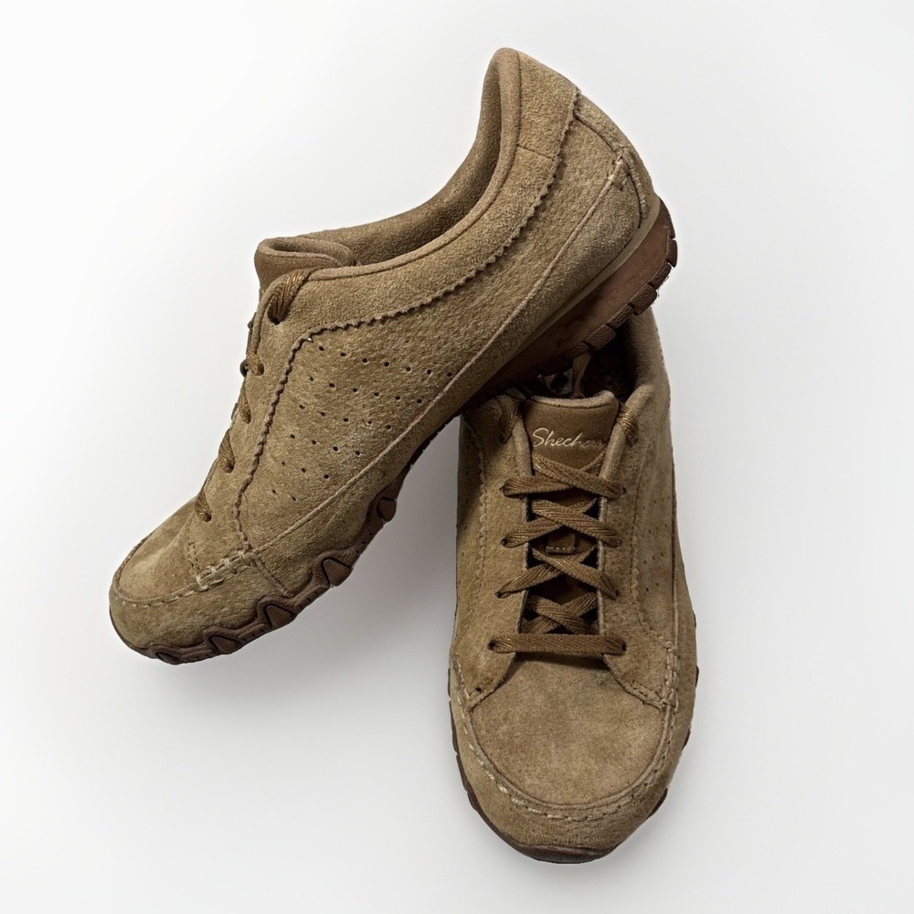 Skechers Relaxed Fit Bikers Contained Tan Suede Lace Up Shoes Women Size 8.5